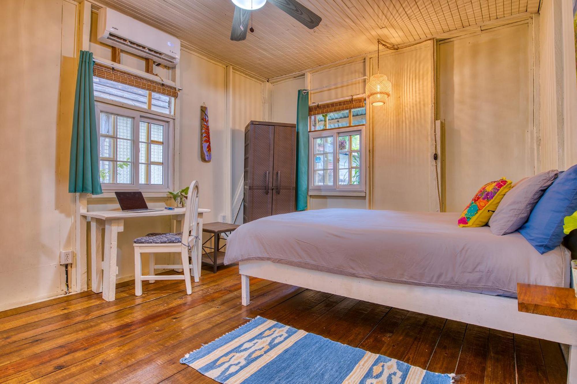 Saigon Bay Bed & Breakfast Bocas del Toro Exteriér fotografie