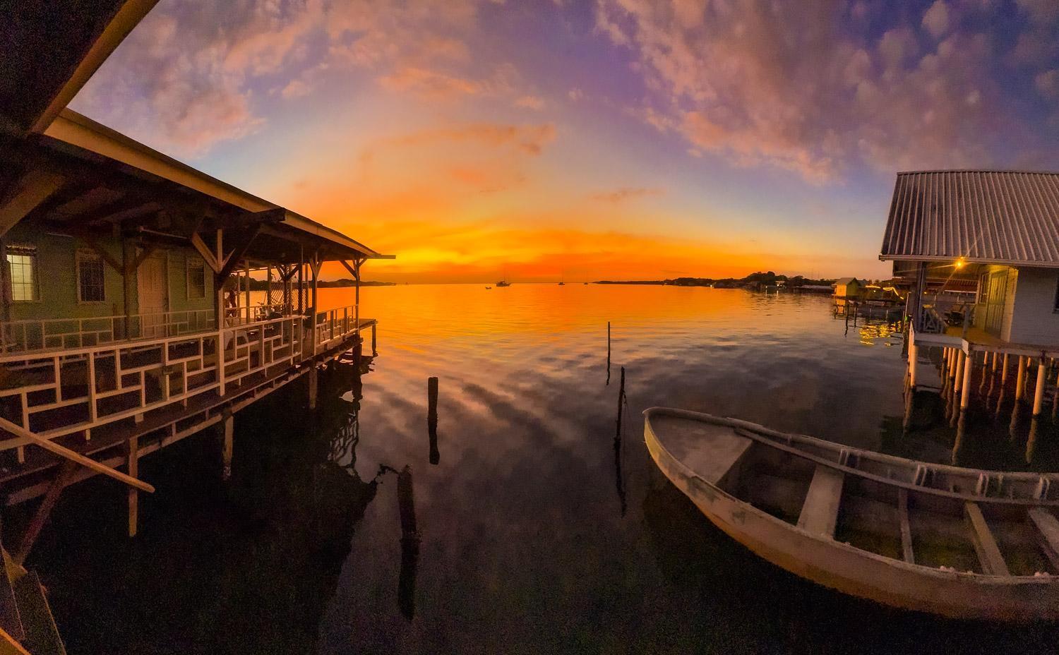 Saigon Bay Bed & Breakfast Bocas del Toro Pokoj fotografie